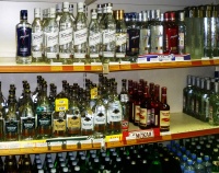 Число нарушений при продаже алкоголя в России выросло на 66%