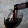 Красное вино способно предотвратить появление кариеса